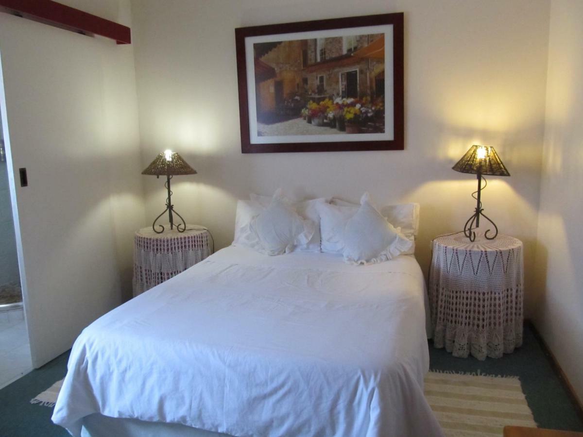 Addo Gateway Lodge Колчестер Экстерьер фото