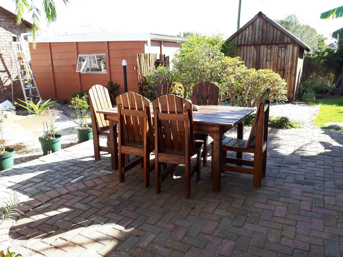 Addo Gateway Lodge Колчестер Экстерьер фото