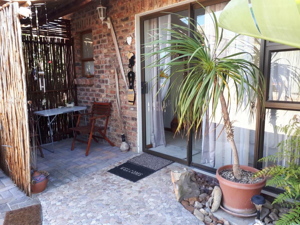 Addo Gateway Lodge Колчестер Экстерьер фото