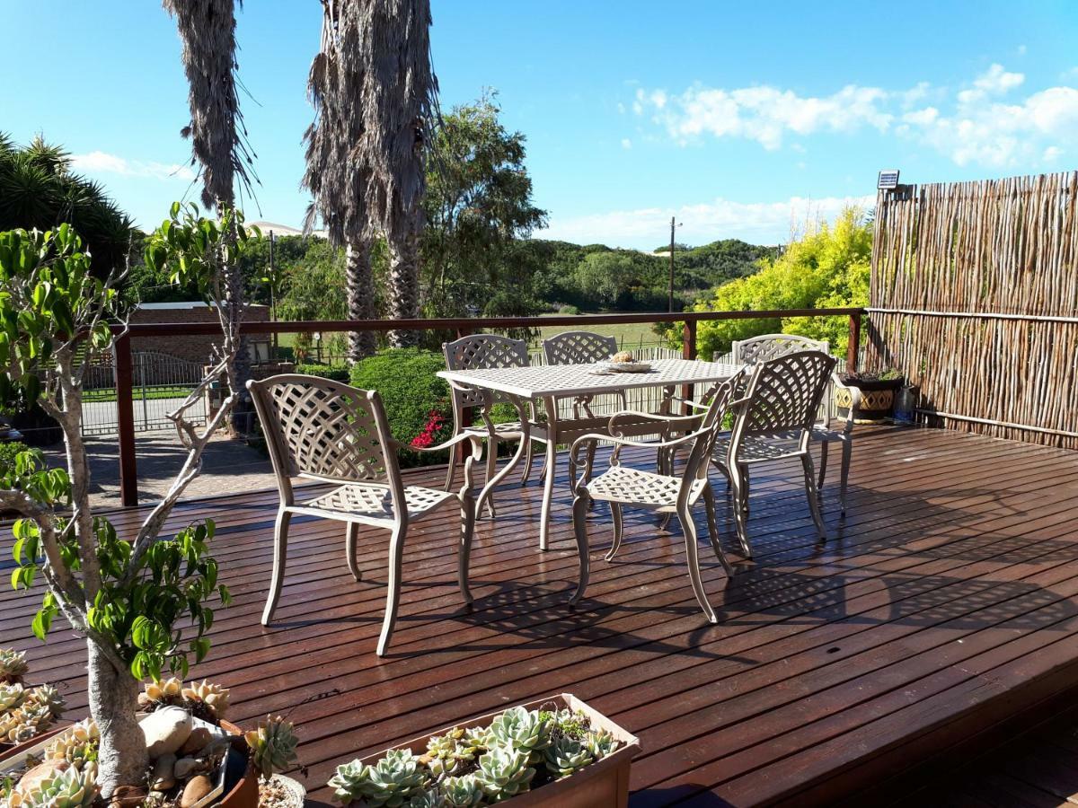 Addo Gateway Lodge Колчестер Экстерьер фото