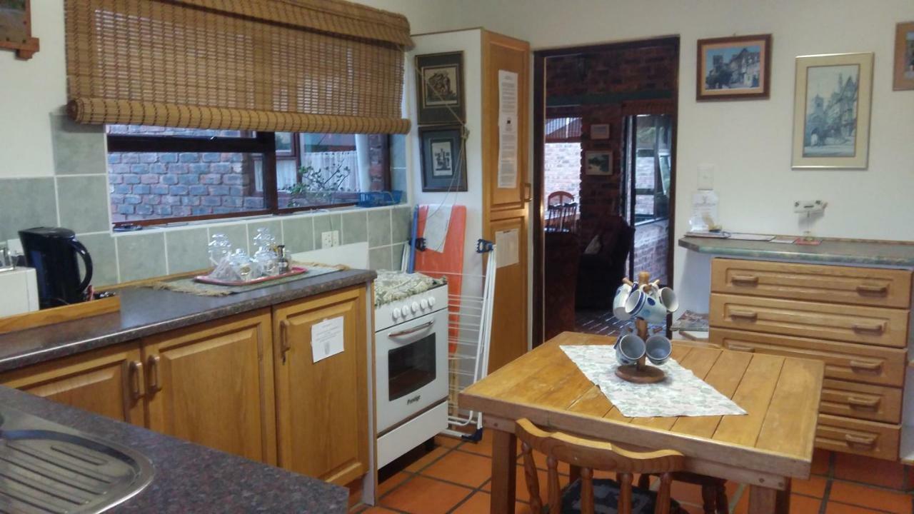 Addo Gateway Lodge Колчестер Экстерьер фото