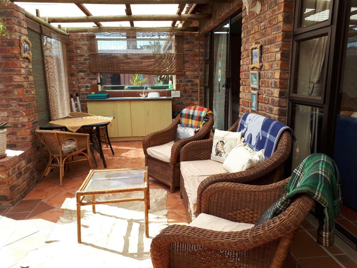 Addo Gateway Lodge Колчестер Экстерьер фото