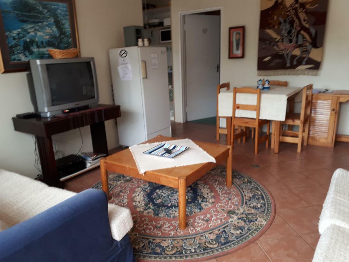 Addo Gateway Lodge Колчестер Экстерьер фото